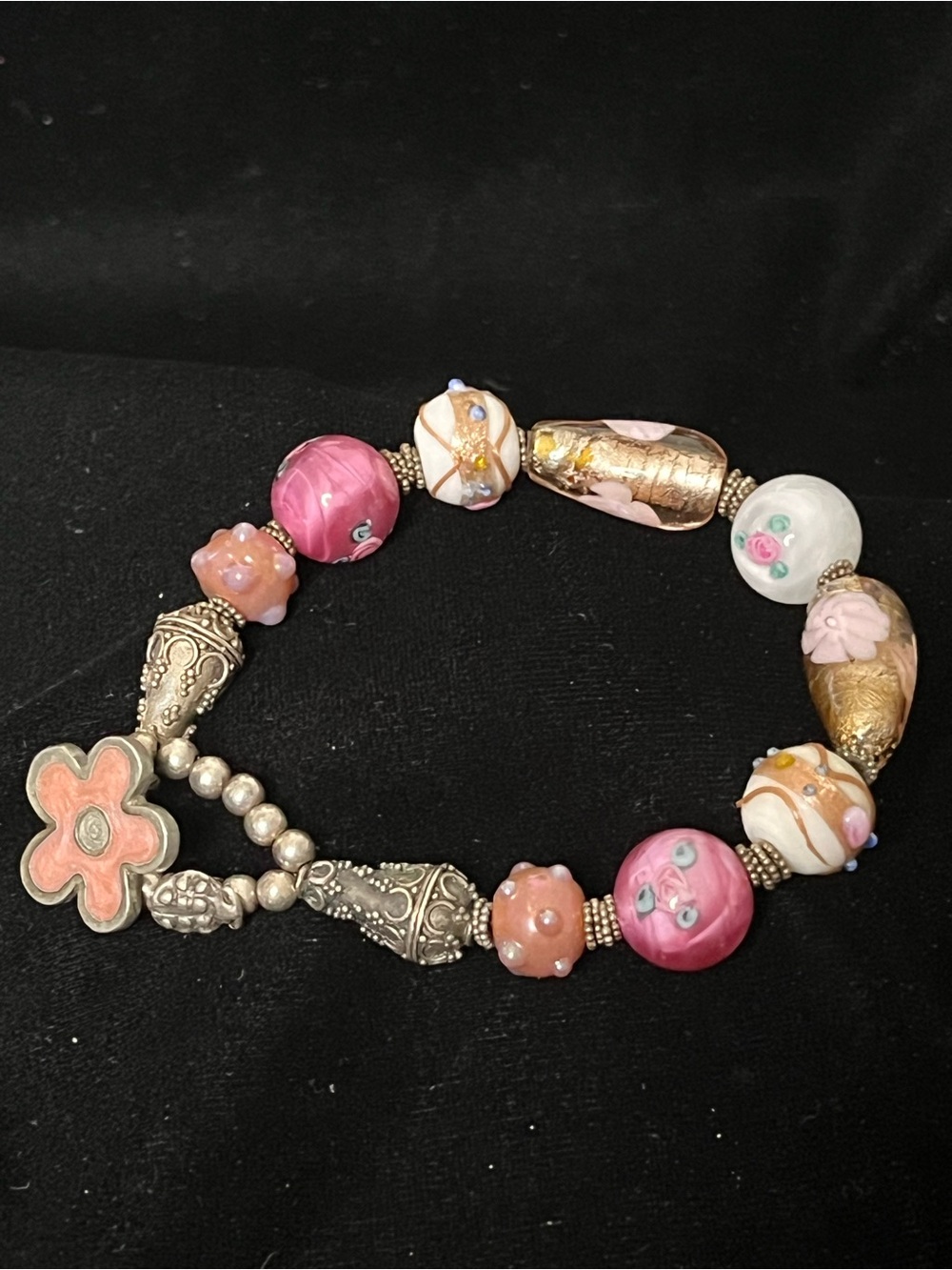 Artisan Pink Floral Lampwork Glass Bead Bracelet 1706